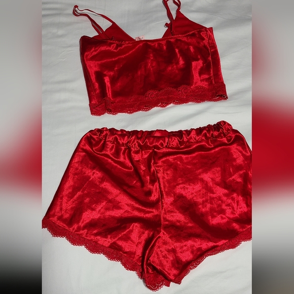 Pajama Set - Picture 11 of 11